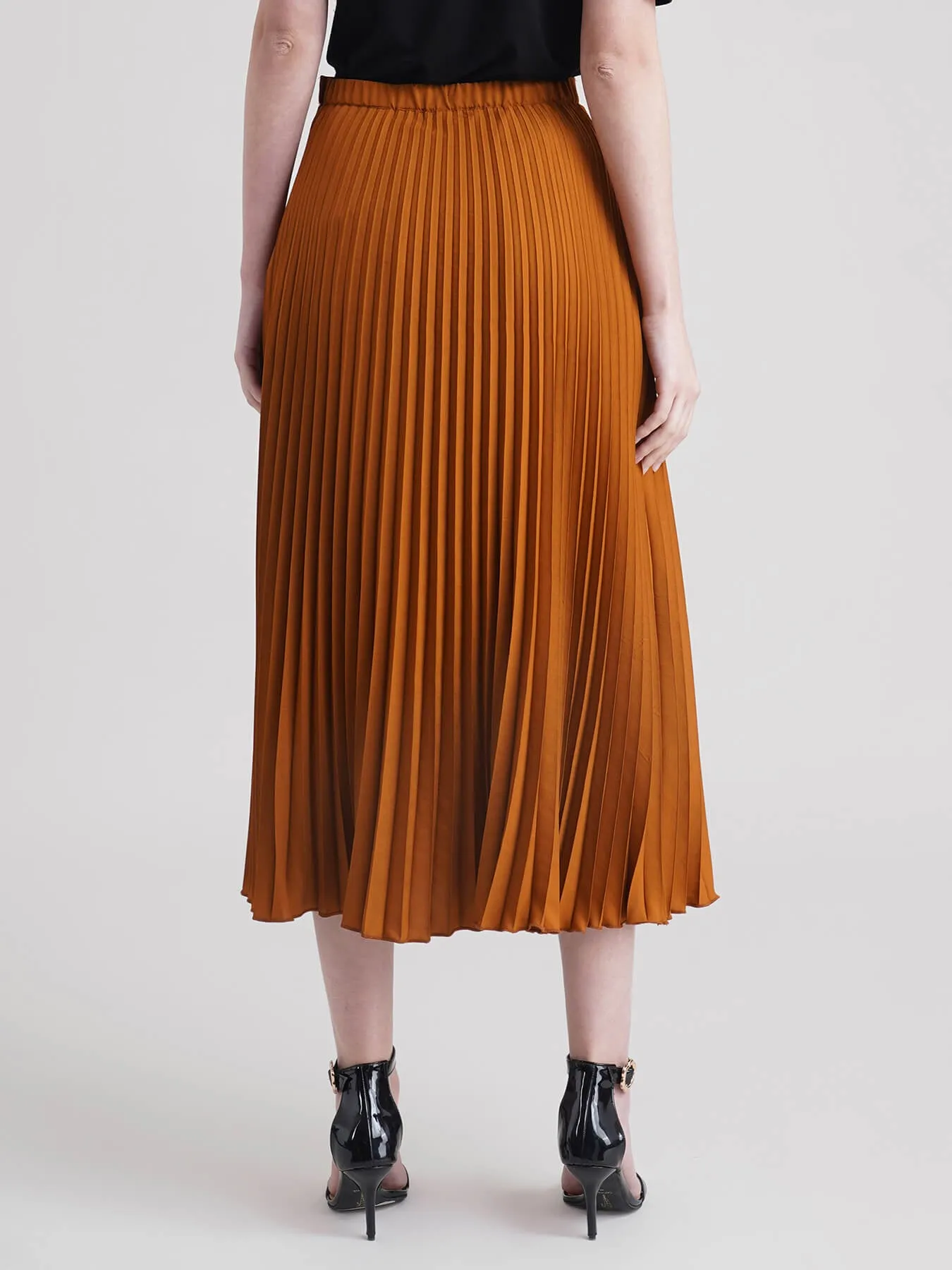 Accordion Pleated Skirt - Camel