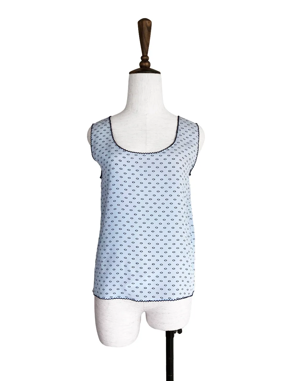 Last Chance! Light-Blue Prints Scallop Trims Silky Tank Top