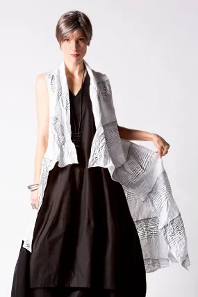 LUUKAA Sara Vest in White/Black Lines